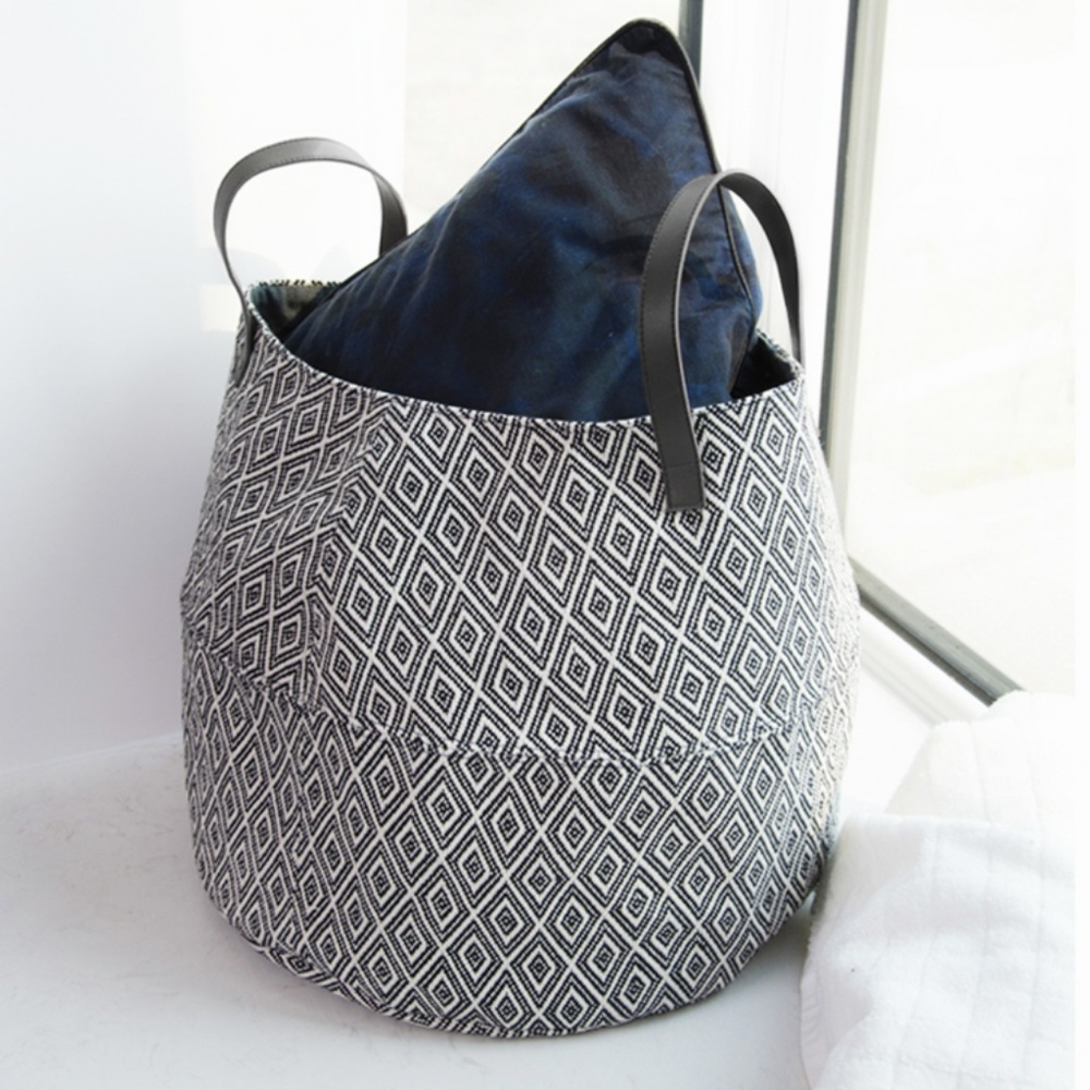 Rhombus Laundry Basket